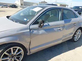 2016 Audi A3 Premium Plus z VIN WAUE8GFF7G1013705, wystawiony jako IAAI lot #41751774 z przebiegiem 34 112 mil mil oraz . Historia ofert i sprzedaży dostępna na DreamBid. Obrazek 6.