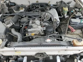 2000 Toyota 4Runner with VIN JT3GM84R8Y0055256, listed as a Copart auction lot 47456935 with 284,211 mi miles and Clean Title. Bid and sale history available at carsss.com. Image 12.