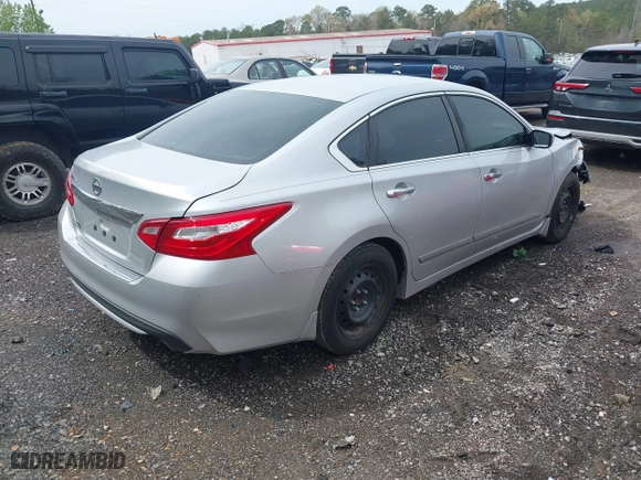2016 Nissan Altima 2.5 SL with VIN 1N4AL3AP8GC277762, listed as a IAAI auction lot 41866636 with 85,498 mi miles. Bid and sale history available at carsss.com. Image 4.