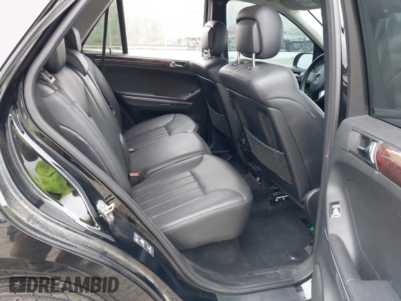2008 Mercedes-Benz M 5.5L with VIN 4JGBB72E28A400597, listed as a IAAI auction lot 42012741 with 194,832 mi miles. Bid and sale history available at carsss.com. Image 8.