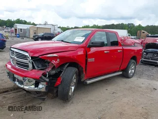 2014 Ram 1500 Big Horn z VIN 1C6RR6GG8ES429358, wystawiony jako IAAI lot #42181318 z przebiegiem 127 996 mil mil oraz . Historia ofert i sprzedaży dostępna na DreamBid. Obrazek 17.