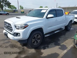 2017 Toyota Tacoma SR5 with VIN 3TMDZ5BN9HM029700, listed as a IAAI auction lot 42034375 with 86,907 mi miles. Bid and sale history available at carsss.com. Image 18.