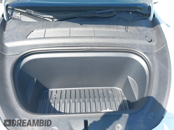 2024 Tesla Model Y with VIN 7SAYGDED9RF161420, listed as a IAAI auction lot 41892788 with 12,353 mi miles and . Bid and sale history available at DreamBid. Image 10.
