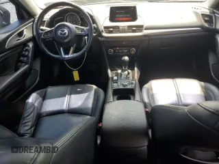 2018 Mazda 3 Touring z VIN 3MZBN1V30JM243211, wystawiony jako Copart lot #58324975 z przebiegiem 86 030 mil mil oraz Szkoda całkowita • Salvage title. Historia ofert i sprzedaży dostępna na DreamBid. Obrazek 8.