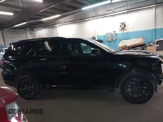 2024 Dodge Durango GT Plus z VIN 1C4RDJDG5RC186476, wystawiony jako IAAI lot #41627815 z przebiegiem 5 489 mil mil oraz . Historia ofert i sprzedaży dostępna na DreamBid. Obrazek 13.