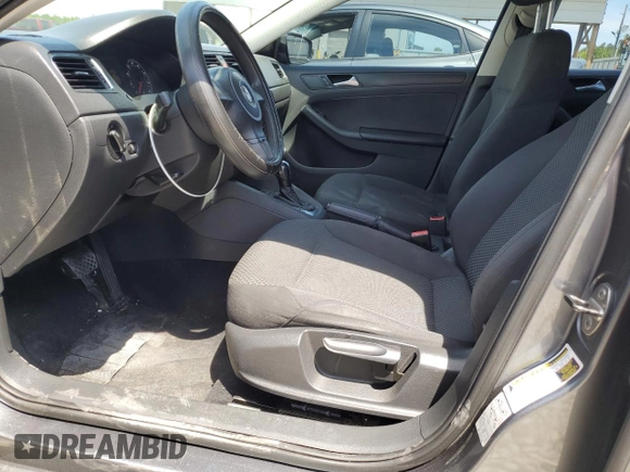 2013 Volkswagen Jetta S с VIN 3VW2K7AJ5DM216333, выставлен на аукционе Copart как лот 54557705 с пробегом 173 229 миль миль и Списание • Salvage title. История ставок и продаж доступна на DreamBid. Изображение 7.