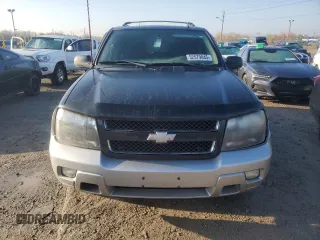 2008 Chevrolet TrailBlazer 3LT with VIN 1GNDT13S582231818, listed as a Copart auction lot 52579845 with 252,844 mi miles and Salvage Title. Bid and sale history available at DreamBid. Image 5.