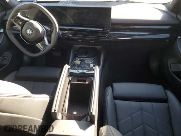 2025 BMW 5 Series 530i with VIN WBA43FJ09SCT21026, listed as a Copart auction lot 87364074 with 0 mi miles and Clean Title. Bid and sale history available at carsss.com. Image 8.