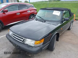 1994 Saab 900 z VIN YS3AK76E4R7002454, wystawiony jako IAAI lot #42147468 z przebiegiem 538 mil mil oraz . Historia ofert i sprzedaży dostępna na DreamBid. Obrazek 2.