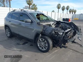 2019 Jeep Cherokee Latitude Plus with VIN 1C4PJLLB6KD469762, listed as a IAAI auction lot 41621194 with 1 mi miles. Bid and sale history available at carsss.com. Image 1.