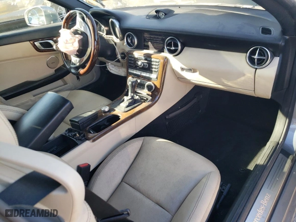 2014 Mercedes-Benz SLK-Class SLK 250 with VIN WDDPK4HA7EF088102, listed as a Copart auction lot 76027444 with NaN miles and Salvage Title. Bid and sale history available at carsss.com. Image 8.