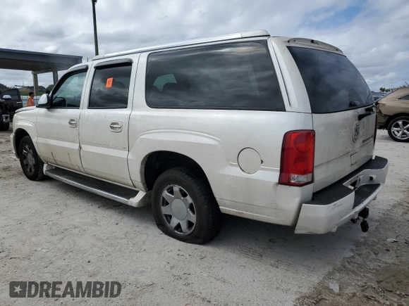 2005 Cadillac Escalade ESV z VIN 3GYFK66N95G204884, wystawiony jako Copart lot #46892595 z przebiegiem Nie podano mil oraz Szkody całkowita. Historia ofert i sprzedaży dostępna na DreamBid. Obrazek 2.