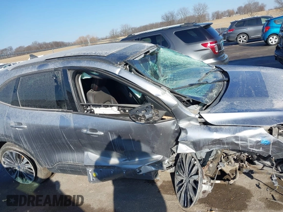 2021 Ford Escape SEL with VIN 1FMCU9H92MUA13805, listed as a IAAI auction lot 41413713 with 32,323 mi miles and . Bid and sale history available at DreamBid. Image 14.