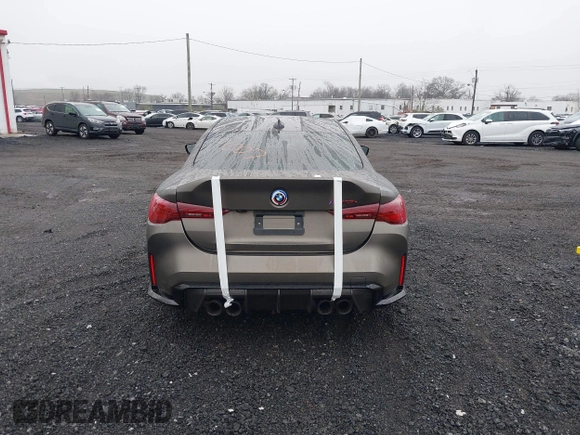 2023 BMW 4 Series z VIN WBS63AZ00PCL29096, wystawiony jako IAAI lot #41944007 z przebiegiem 2 988 mil mil oraz . Historia ofert i sprzedaży dostępna na DreamBid. Obrazek 16.