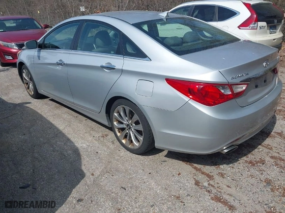 2012 Hyundai Sonata 2.0T SE with VIN 5NPEC4AB9CH369984, listed as a IAAI auction lot 42087247 with 110,409 mi miles. Bid and sale history available at carsss.com. Image 3.