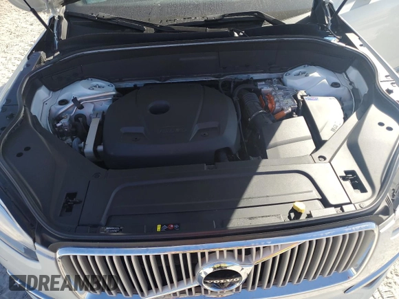 2017 Volvo XC90 Inscription with VIN YV4BC0PL1H1177966, listed as a Copart auction lot 82644894 with 42,783 mi miles and Salvage Title. Bid and sale history available at carsss.com. Image 12.