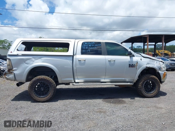 2018 Ram 2500 Laramie with VIN 3C6UR5FL3JG301310, listed as a IAAI auction lot 42239570 with 189,853 mi miles and . Bid and sale history available at DreamBid. Image 13.