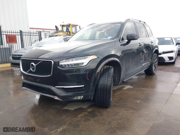 2017 Volvo XC90 Momentum with VIN YV4A22PK0H1138979, listed as a IAAI auction lot 41688278 with 129,907 mi miles. Bid and sale history available at carsss.com. Image 17.