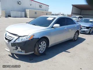 2007 Toyota Camry LE with VIN JTNBK46K773029468, listed as a IAAI auction lot 41979521 with 80,127 mi miles. Bid and sale history available at carsss.com. Image 2.
