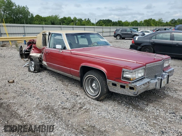 1991 Cadillac Brougham z VIN 1G6DW5474MR703030, wystawiony jako Copart lot #64687894 z przebiegiem 161 866 mil mil oraz Szkoda całkowita • Salvage title. Historia ofert i sprzedaży dostępna na DreamBid. Obrazek 4.