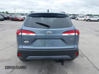 2025 Toyota Corolla Cross LE с VIN 7MUCAAAG9SV129579, выставлен на аукционе IAAI как лот 41976454 с пробегом 91 миль миль и . История ставок и продаж доступна на DreamBid. Изображение 16.