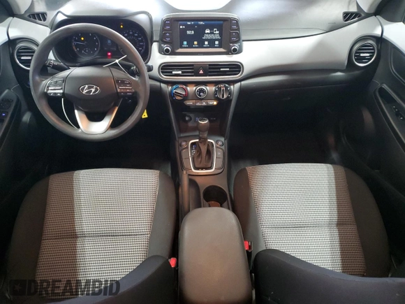2020 Hyundai Kona SE with VIN KM8K1CAA2LU527142, listed as a Copart auction lot 48918365 with 77,211 mi miles and Salvage Title. Bid and sale history available at carsss.com. Image 8.