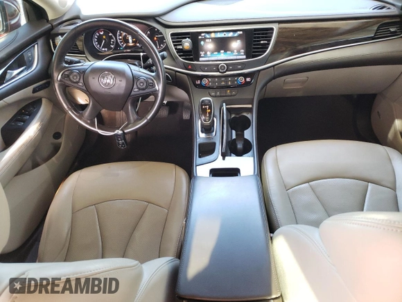 2017 Buick LaCrosse Premium z VIN 1G4ZR5SS6HU189827, wystawiony jako Copart lot #54125595 z przebiegiem 138 005 mil mil oraz Szkoda całkowita • Salvage title. Historia ofert i sprzedaży dostępna na DreamBid. Obrazek 8.