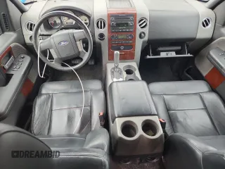 2006 Ford F-150 XLT с VIN 1FTPW12V26FB16690, выставлен на аукционе Copart как лот 59291155 с пробегом 118 273 миль миль и Списание • Salvage title. История ставок и продаж доступна на DreamBid. Изображение 8.