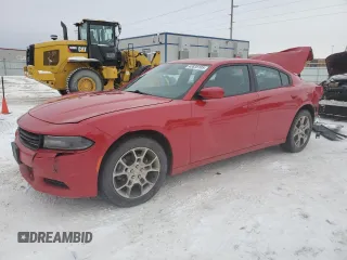 2015 Dodge Charger SXT z VIN 2C3CDXJG2FH746089, wystawiony jako Copart lot #43838105 z przebiegiem Nie podano mil oraz Szkoda całkowita • Salvage title. Historia ofert i sprzedaży dostępna na DreamBid. Obrazek 1.