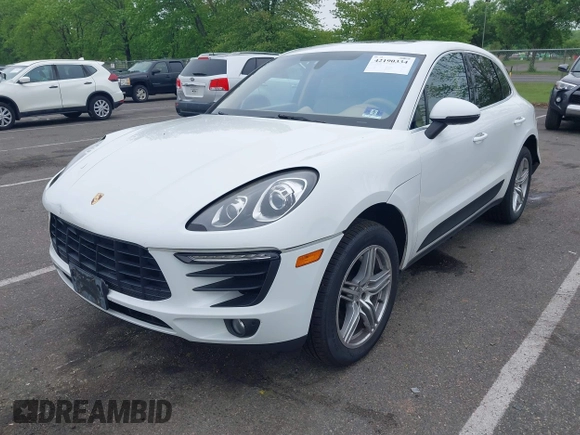 2015 Porsche Macan S with VIN WP1AB2A58FLB74358, listed as a IAAI auction lot 42190334 with 99,808 mi miles and . Bid and sale history available at DreamBid. Image 17.