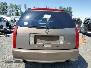 2008 Cadillac SRX RWD z VIN 1GYEE637780164161, wystawiony jako Copart lot #59238545 z przebiegiem 93 717 mil mil oraz Czysty tytuł • Clean title. Historia ofert i sprzedaży dostępna na DreamBid. Obrazek 6.