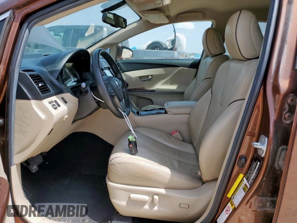 2014 Toyota Venza LE with VIN 4T3ZK3BB4EU069102, listed as a Copart auction lot 63119235 with 232,963 mi miles and Clean title. Bid and sale history available at DreamBid. Image 7.