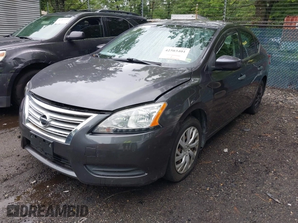 2015 Nissan Sentra SV z VIN 3N1AB7AP4FL671348, wystawiony jako IAAI lot #42503401 z przebiegiem 196 820 mil mil oraz . Historia ofert i sprzedaży dostępna na DreamBid. Obrazek 2.