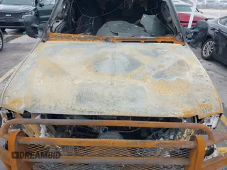 2006 Ford F-250 XL с VIN 1FTSW21P86EC29214, выставлен на аукционе IAAI как лот 42667791 с пробегом Не указан миль и . История ставок и продаж доступна на DreamBid. Изображение 10.