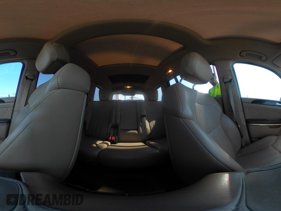 2014 Mercedes-Benz GL 450 с VIN 4JGDF7CE6EA325717, выставлен на аукционе IAAI как лот 42567112 с пробегом 131 186 миль миль и . История ставок и продаж доступна на DreamBid. Изображение 18.