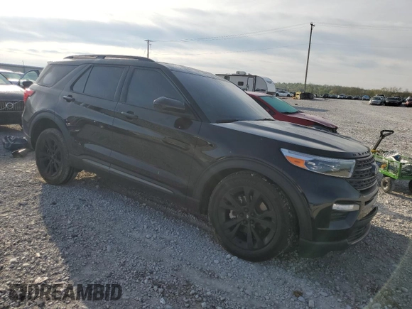 2023 Ford Explorer XLT with VIN 1FMSK8DH4PGA26521, listed as a Copart auction lot 53845995 with 47,588 mi miles and Salvage title. Bid and sale history available at DreamBid. Image 4.