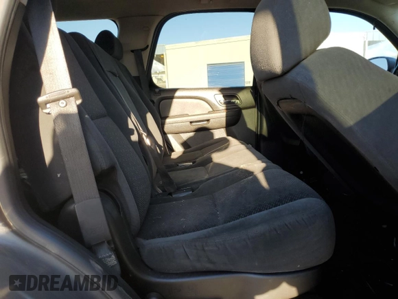 2007 GMC Yukon SLE w/3SA with VIN 1GKFC13C97J311870, listed as a Copart auction lot 44652555 with 142,104 mi miles and Salvage Title. Bid and sale history available at carsss.com. Image 11.