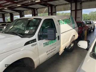 2011 Ford F-350 XL z VIN 1FTBF3A68BEC07804, wystawiony jako IAAI lot #42585854 z przebiegiem 199 734 mil mil oraz . Historia ofert i sprzedaży dostępna na DreamBid. Obrazek 13.