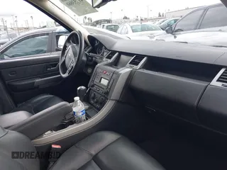 2008 Land Rover Range Rover Sport HSE z VIN SALSF25428A182930, wystawiony jako IAAI lot #41753860 z przebiegiem Nie podano mil oraz . Historia ofert i sprzedaży dostępna na DreamBid. Obrazek 5.