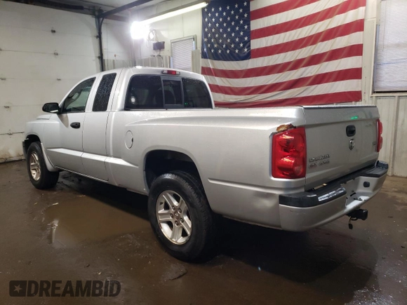 2011 Ram Dakota Bighorn/Lonestar with VIN 1D7RE3BKXBS636298, listed as a Copart auction lot 83305594 with 96,521 mi miles and Salvage Title. Bid and sale history available at carsss.com. Image 2.