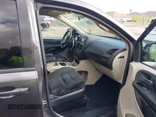 2015 Dodge Grand Caravan SXT with VIN 2C4RDGCG8FR541373, listed as a IAAI auction lot 41990500 with 114,100 mi miles and . Bid and sale history available at DreamBid. Image 5.