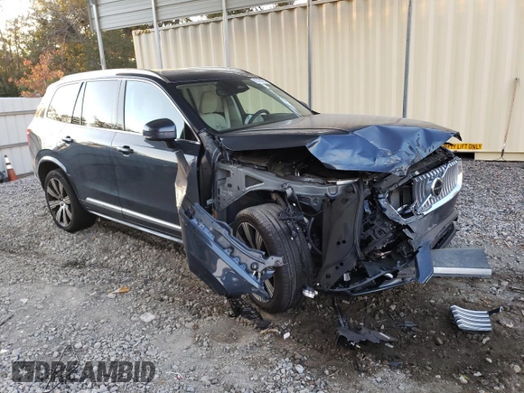 2023 Volvo XC90 Ultimate with VIN YV4062PA2P1988358, listed as a Copart auction lot 83458764 with 9,521 mi miles and Salvage Title. Bid and sale history available at carsss.com. Image 4.