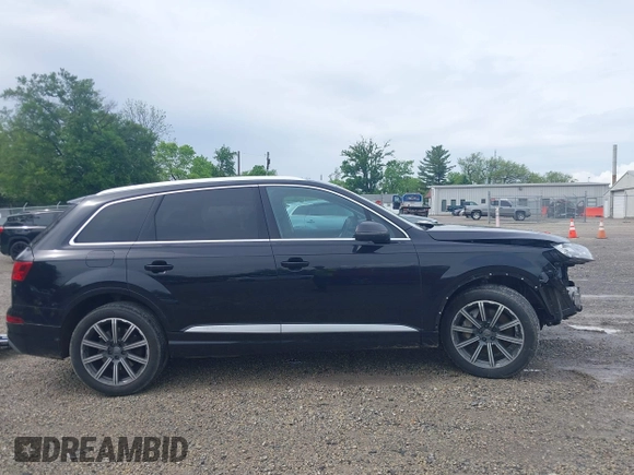 2017 Audi Q7 Premium Plus z VIN WA1LAAF71HD002374, wystawiony jako IAAI lot #42257820 z przebiegiem 111 527 mil mil oraz . Historia ofert i sprzedaży dostępna na DreamBid. Obrazek 14.