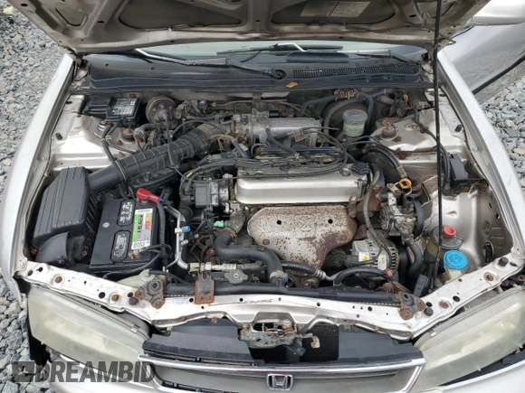 1997 Honda Accord LX with VIN 1HGCD7230VA027915, listed as a Copart auction lot 58961425 with 200,814 mi miles and Salvage title. Bid and sale history available at DreamBid. Image 11.