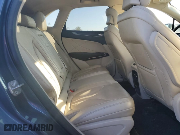 2018 Lincoln MKC Reserve with VIN 5LMCJ3C9XJUL20368, listed as a Copart auction lot 48628524 with 60,246 mi miles and Salvage title. Bid and sale history available at DreamBid. Image 10.