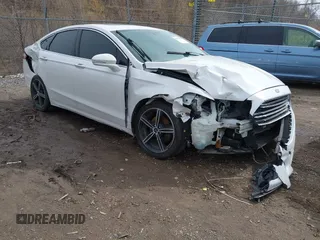 2015 Ford Fusion Titanium with VIN 3FA6P0D97FR218000, listed as a IAAI auction lot 41853940 with 153,759 mi miles. Bid and sale history available at carsss.com. Image 1.