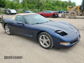 2000 Chevrolet Corvette z VIN 1G1YY32G3Y5127730, wystawiony jako Copart lot #58550675 z przebiegiem 65 870 mil mil oraz Czysty tytuł • Clean title. Historia ofert i sprzedaży dostępna na DreamBid. Obrazek 4.