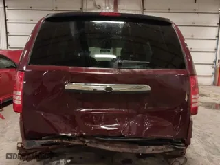 2008 Chrysler Town & Country Touring with VIN 2A8HR54PX8R804054, listed as a IAAI auction lot 41812263 with 136,002 mi miles. Bid and sale history available at carsss.com. Image 6.