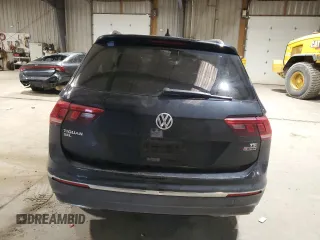 2018 Volkswagen Tiguan SEL с VIN 3VV2B7AX7JM164031, выставлен на аукционе Copart как лот 52967265 с пробегом Не указан миль и Списание • Salvage title. История ставок и продаж доступна на DreamBid. Изображение 6.