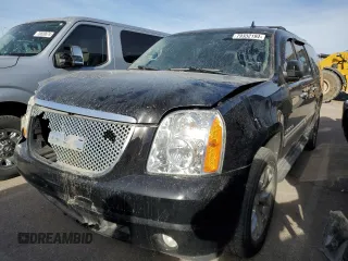 2014 GMC Yukon XL SLT with VIN 1GKS1KE02ER200427, listed as a Copart auction lot 79332194 with 79,963 mi miles and Salvage Title. Bid and sale history available at carsss.com. Image 1.